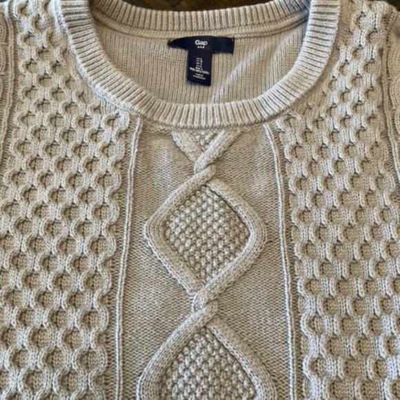 GAP Factory Other - Gap Cable Knit Sweater